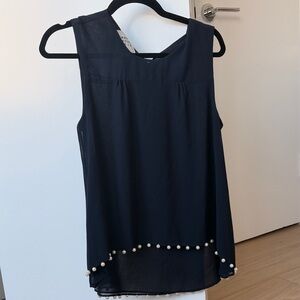 Pearl-Hem Black Sleeveless Camisole